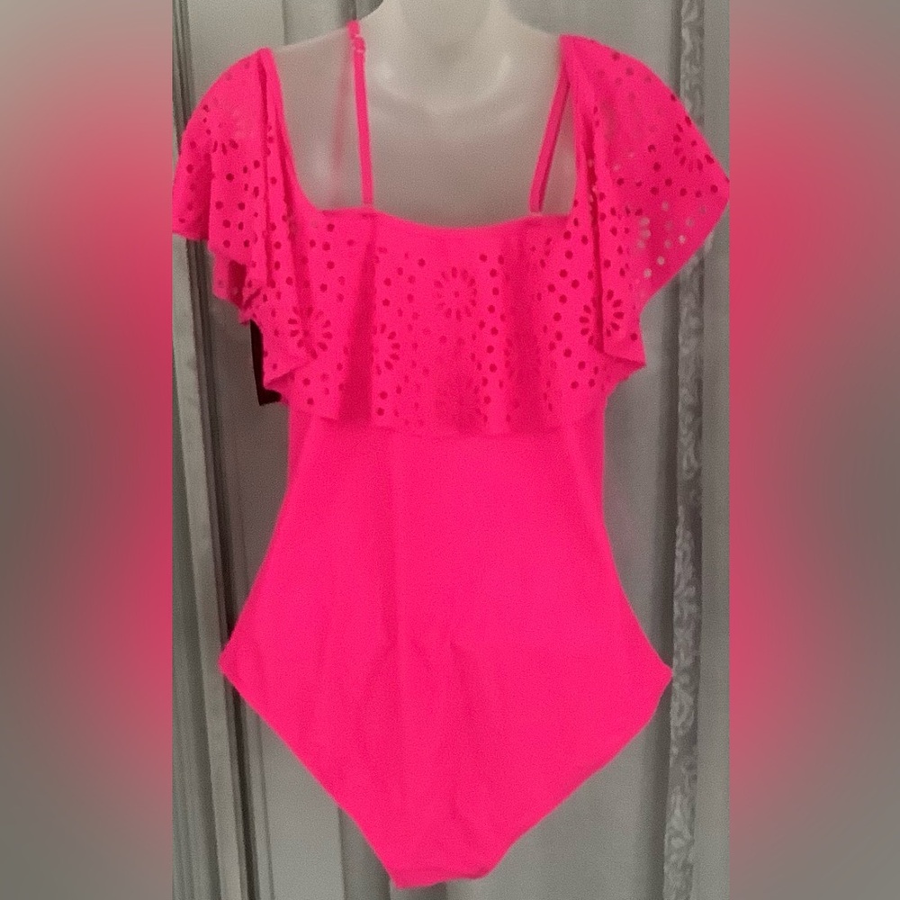 PINK WOMENS OFF THE SHOULDER LACE RUFFLE SWIMSUIT - Picture 2 of 6